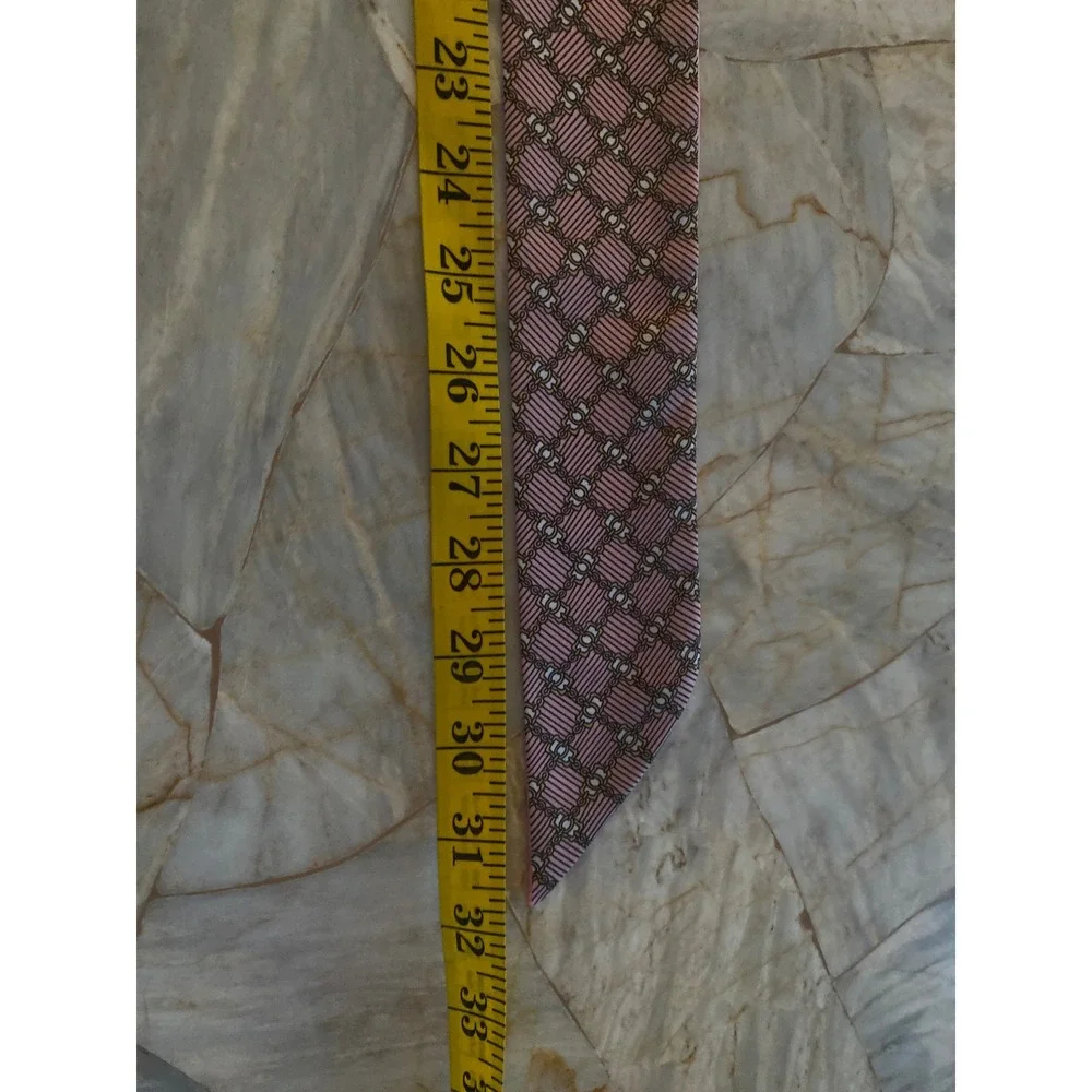 Pink Geometric Chain Link Silk Skinny Scarf Twilly‎ with Script Lettering